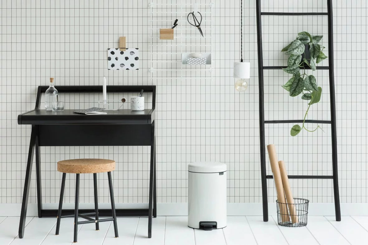 Brabantia|NewIcon Pedal Bin 圓形腳踏垃圾桶 12L|塑膠內桶|4款顏色