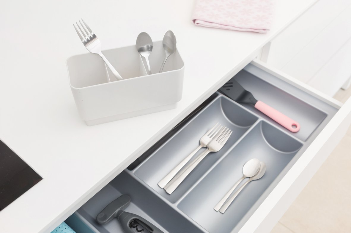 Brabantia|Dish Drying Rack 闊身碗碟箕連底盆|深/淺灰