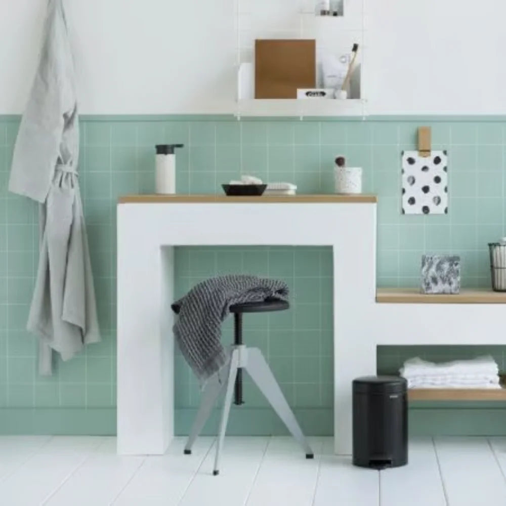 Brabantia｜Newicon Pedal Bin 圓形腳踏垃圾桶 3L｜塑膠內桶｜5款顏色 5 Colours